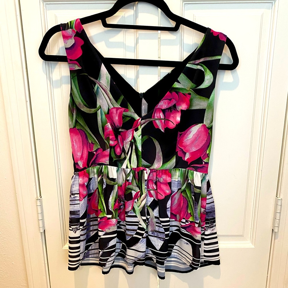 Clover Canyon v-neck floral blouse. Size XS
